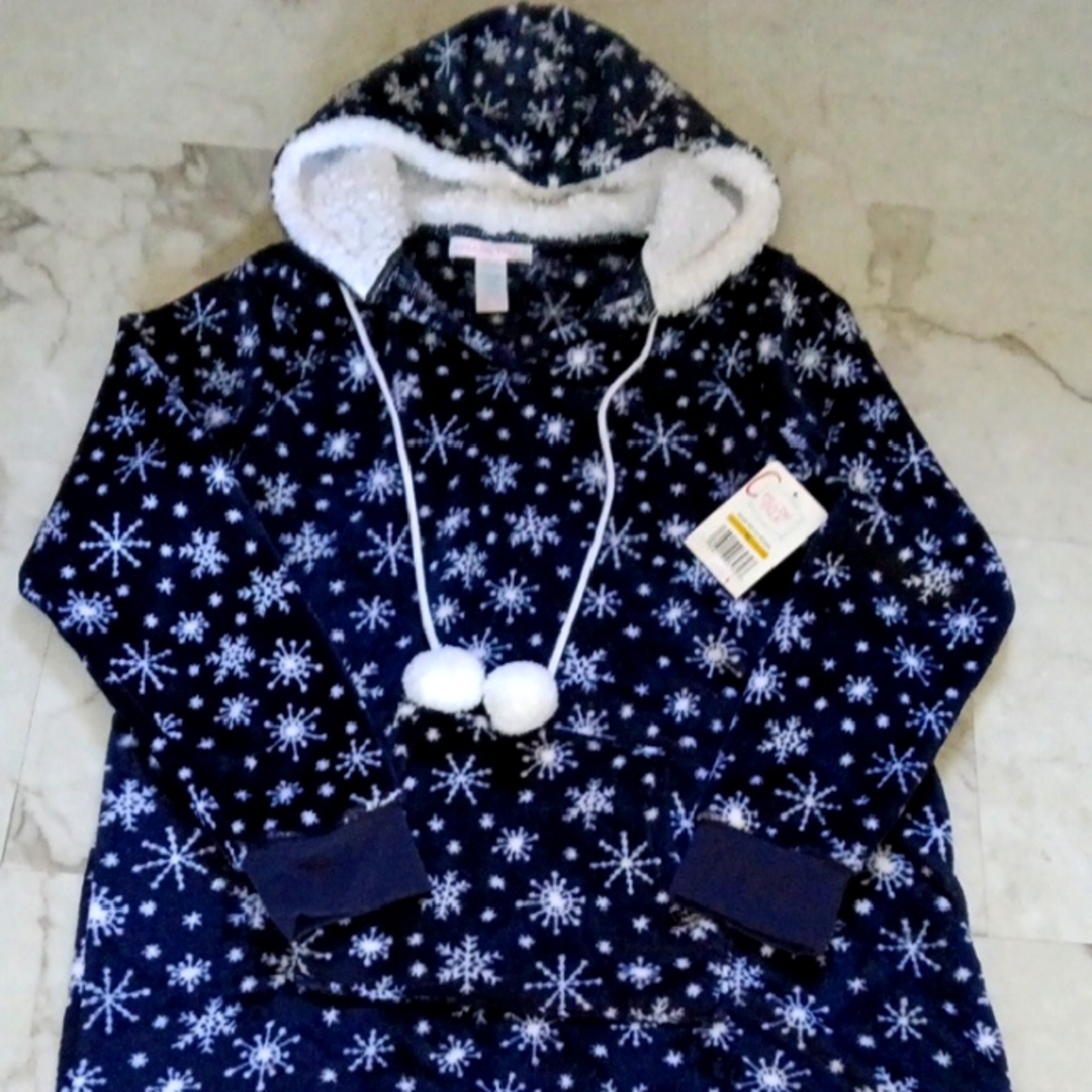 Pillow Talk Cozy Snowflake Front Pocket Robe  - Navy Blue.